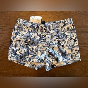 NWT H&M Women's Floral Shorts - Blue White Size 4
